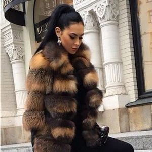 Meet your Posher, Pegi